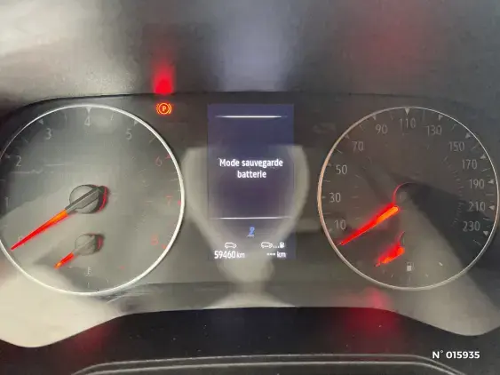 RENAULT CLIO V - voiture d'occasion - Photo 12