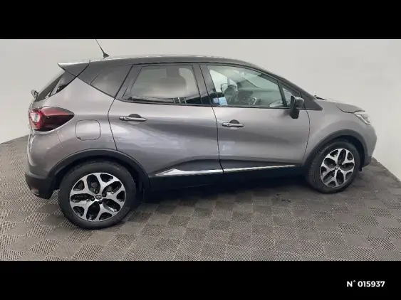 RENAULT CAPTUR - voiture d'occasion - Photo 5