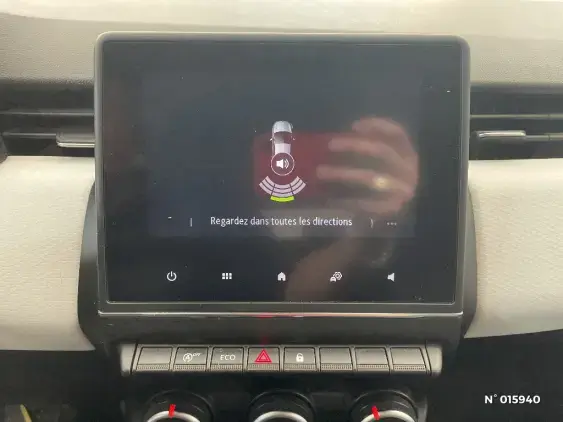 RENAULT CLIO V - voiture d'occasion - Photo 14