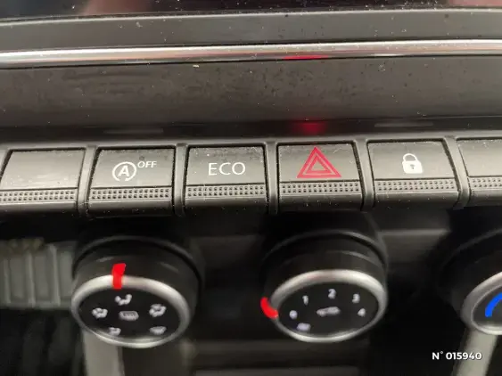 RENAULT CLIO V - voiture d'occasion - Photo 27