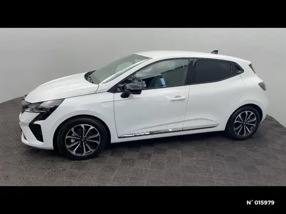 RENAULT CLIO V - voiture d'occasion - Photo 2