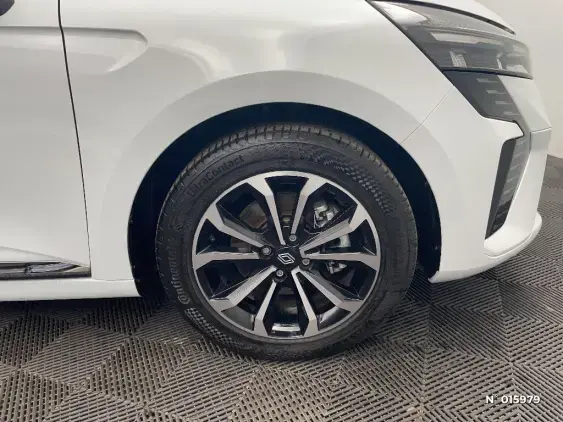 RENAULT CLIO V - voiture d'occasion - Photo 8