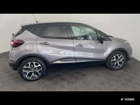 RENAULT CAPTUR - voiture d'occasion - Photo 5