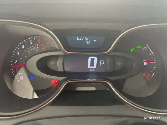 RENAULT CAPTUR - voiture d'occasion - Photo 12