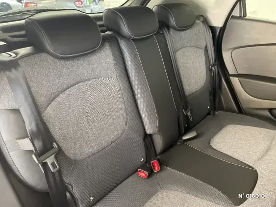 RENAULT CAPTUR II - voiture d'occasion - Photo 11