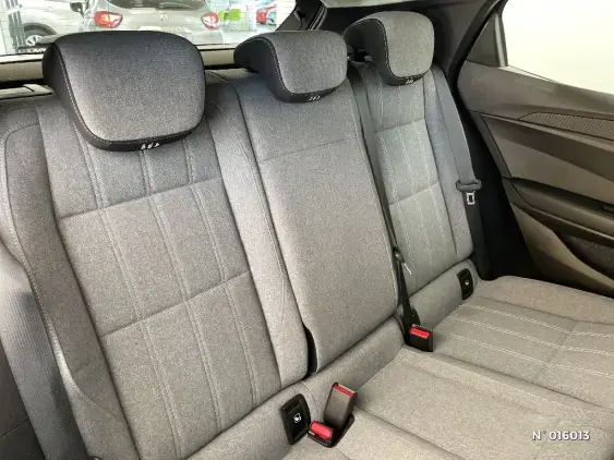 RENAULT MEGANE V - voiture d'occasion - Photo 11