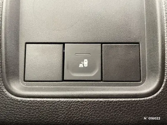 DACIA DUSTER II - voiture d'occasion - Photo 15