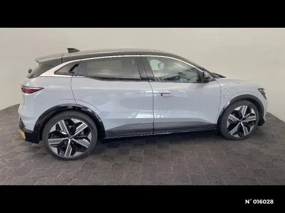 RENAULT MEGANE V - voiture d'occasion - Photo 5