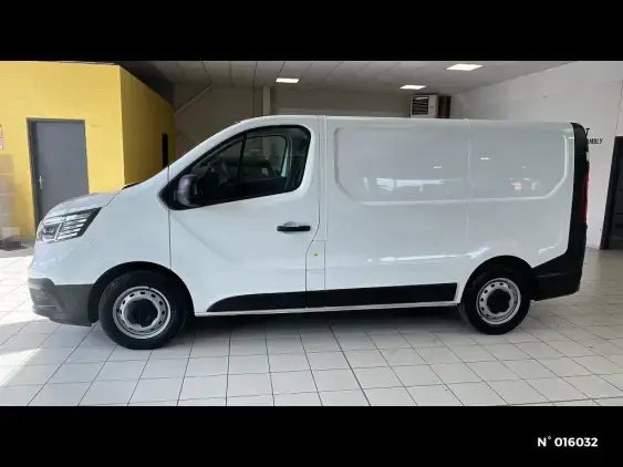 RENAULT TRAFIC FG III - voiture d'occasion - Photo 2
