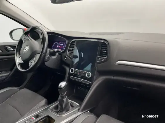 RENAULT MEGANE ESTATE IV - voiture d'occasion - Photo 10
