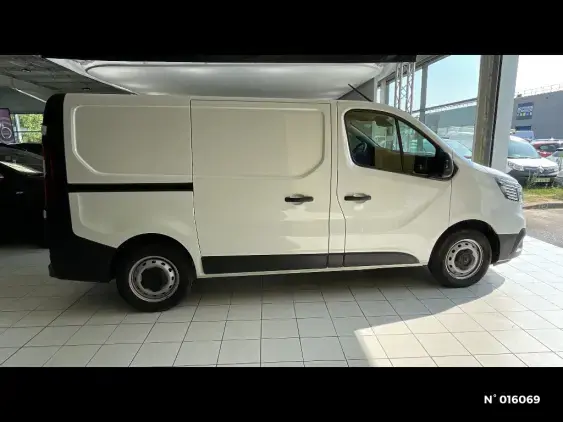 RENAULT TRAFIC FG III - voiture d'occasion - Photo 5