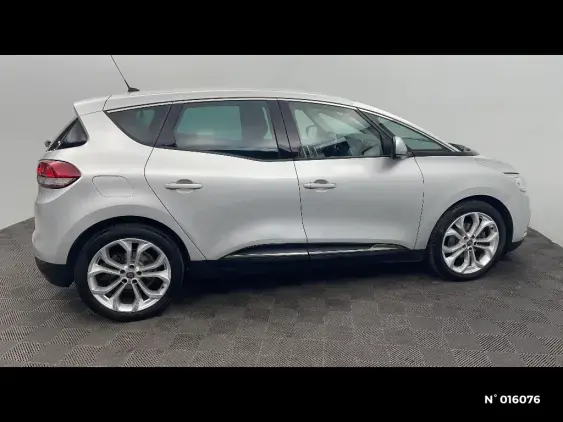 RENAULT SCENIC IV - voiture d'occasion - Photo 5