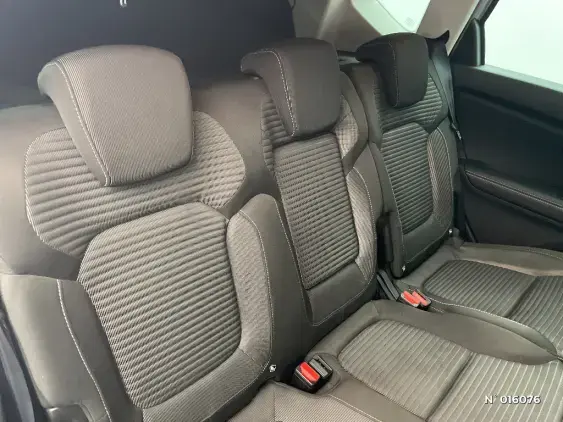 RENAULT SCENIC IV - voiture d'occasion - Photo 11