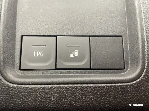 DACIA DUSTER II - voiture d'occasion - Photo 15