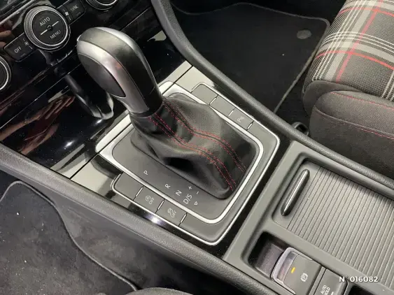 VOLKSWAGEN GOLF VII - voiture d'occasion - Photo 26