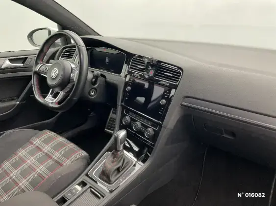 VOLKSWAGEN GOLF VII - voiture d'occasion - Photo 10