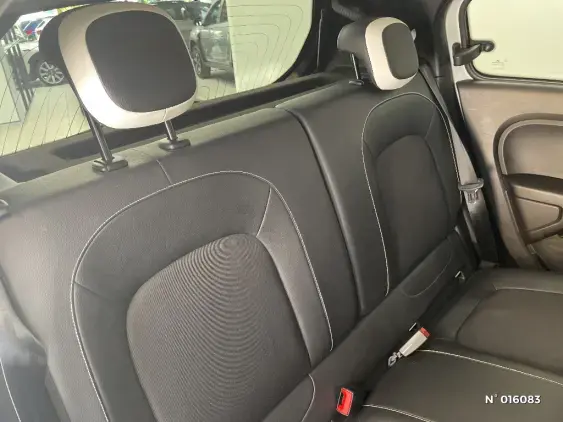RENAULT TWINGO ELECTRIQUE III - voiture d'occasion - Photo 11