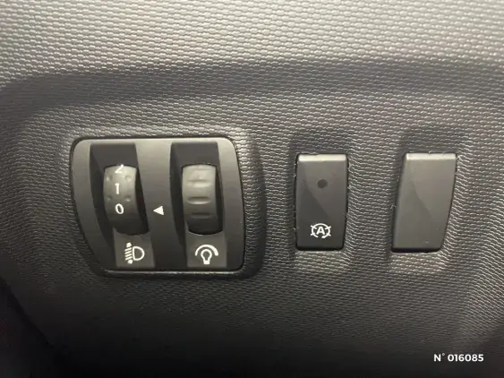 RENAULT CAPTUR - voiture d'occasion - Photo 15