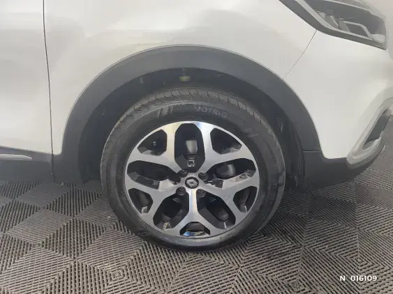 RENAULT CAPTUR - voiture d'occasion - Photo 8