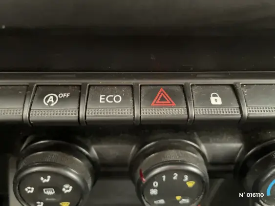 DACIA DUSTER II - voiture d'occasion - Photo 14