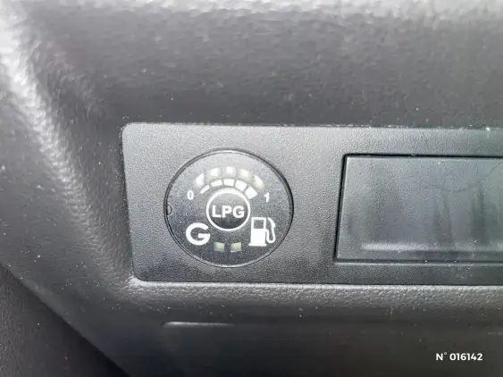 RENAULT CAPTUR II - voiture d'occasion - Photo 26