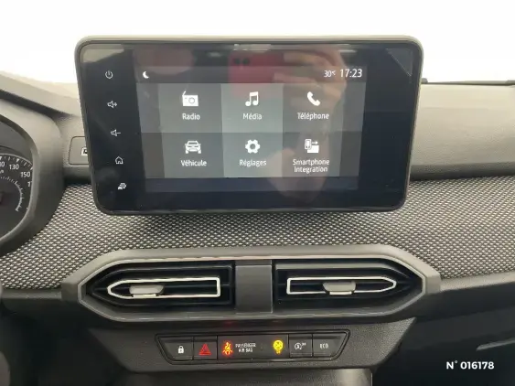 DACIA SANDERO III - voiture d'occasion - Photo 13