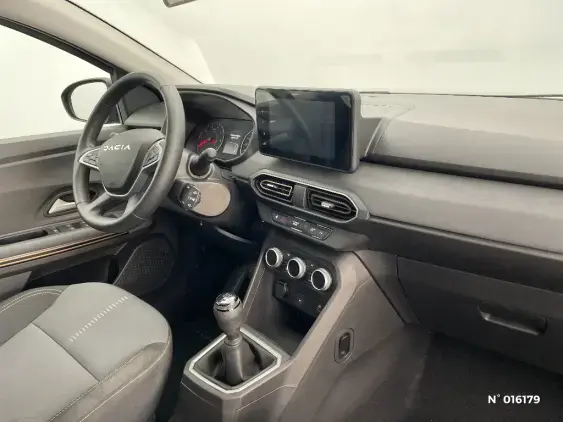 DACIA SANDERO III - voiture d'occasion - Photo 10