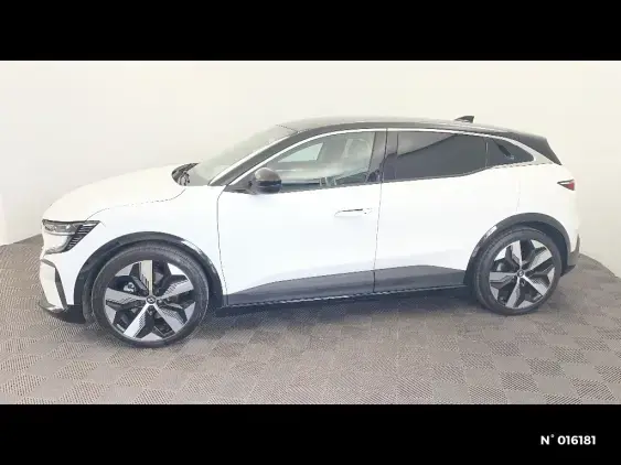 RENAULT MEGANE V - voiture d'occasion - Photo 2