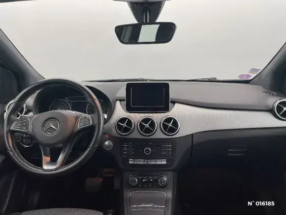 MERCEDES-BENZ CLASSE B II - voiture d'occasion - Photo 9