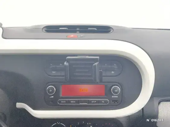 RENAULT TWINGO III - voiture d'occasion - Photo 13