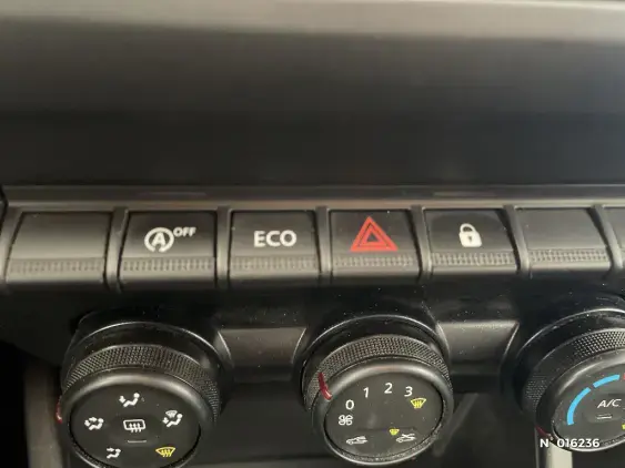 DACIA DUSTER II - voiture d'occasion - Photo 14