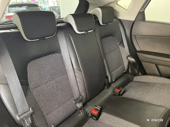 RENAULT CAPTUR II - voiture d'occasion - Photo 11