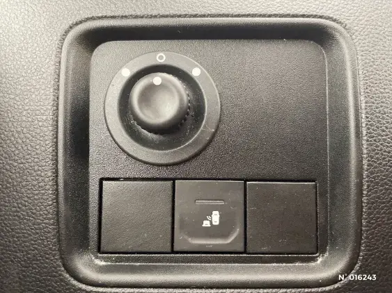 DACIA DUSTER II - voiture d'occasion - Photo 15