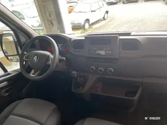 RENAULT MASTER FG III - voiture d'occasion - Photo 9