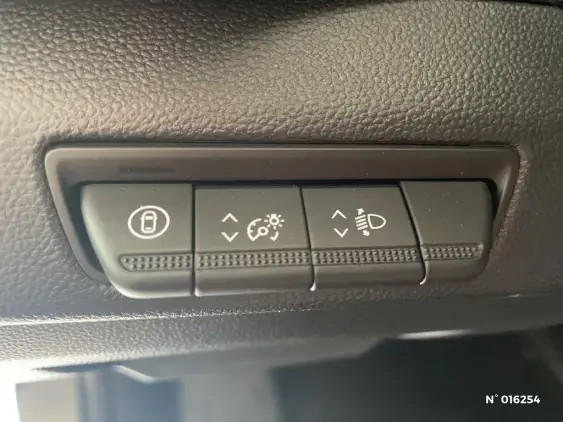 RENAULT TRAFIC III - voiture d'occasion - Photo 15