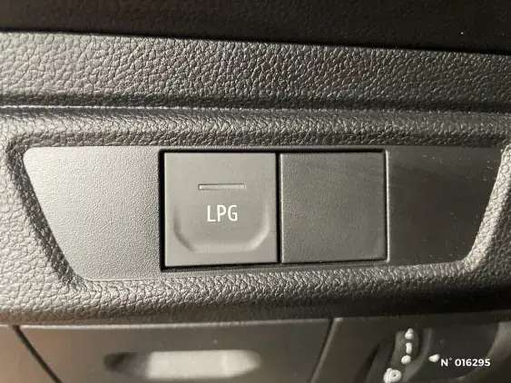 DACIA SANDERO III - voiture d'occasion - Photo 15
