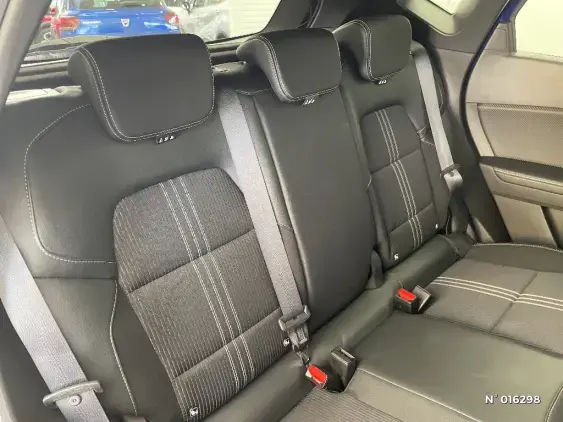 RENAULT CAPTUR II - voiture d'occasion - Photo 11
