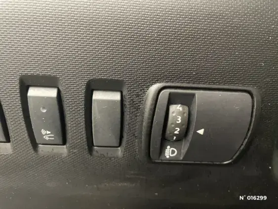 RENAULT TWINGO ELECTRIQUE III - voiture d'occasion - Photo 14