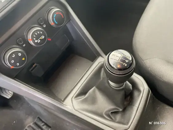 DACIA SANDERO III - voiture d'occasion - Photo 25
