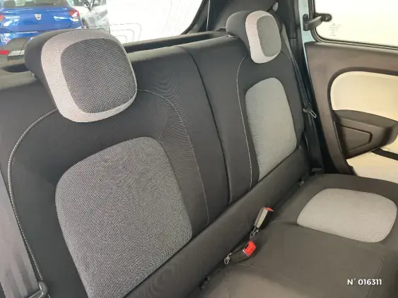 RENAULT TWINGO ELECTRIQUE III - voiture d'occasion - Photo 11