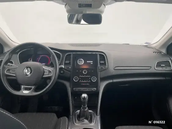 RENAULT MEGANE IV - voiture d'occasion - Photo 9