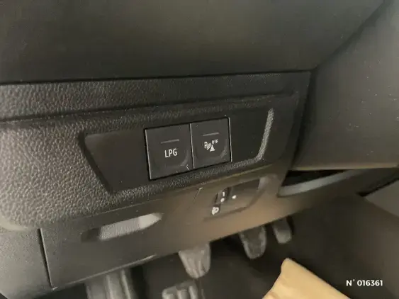 DACIA SANDERO III - voiture d'occasion - Photo 14