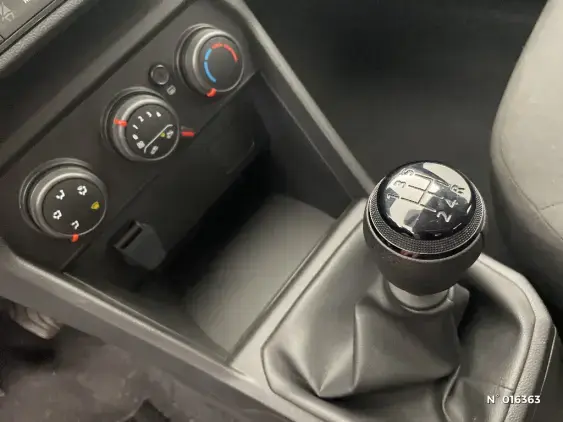 DACIA SANDERO III - voiture d'occasion - Photo 25
