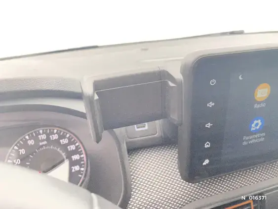 DACIA SANDERO III - voiture d'occasion - Photo 26