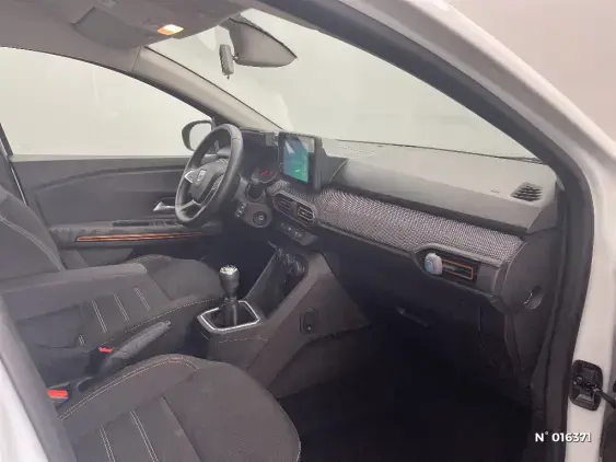 DACIA SANDERO III - voiture d'occasion - Photo 10