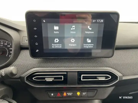 DACIA SANDERO III - voiture d'occasion - Photo 13