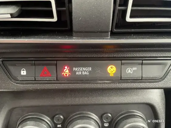 DACIA SANDERO III - voiture d'occasion - Photo 27
