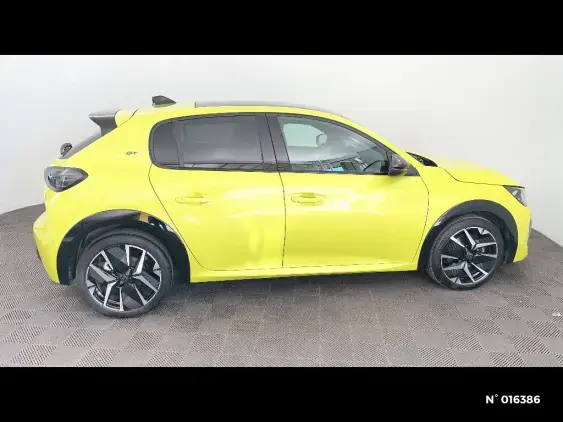 PEUGEOT 208 II - voiture d'occasion - Photo 5