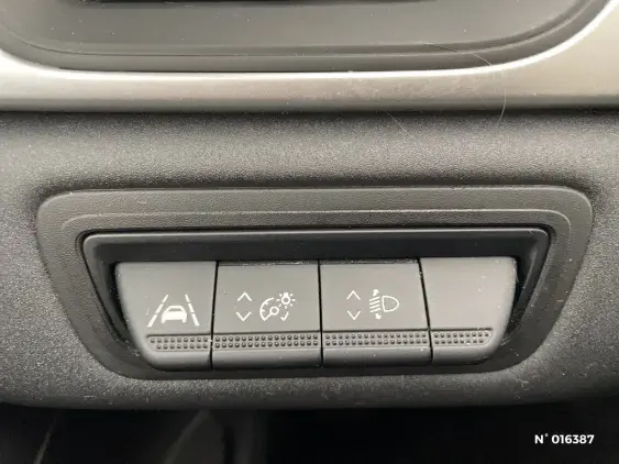 RENAULT CAPTUR II - voiture d'occasion - Photo 15