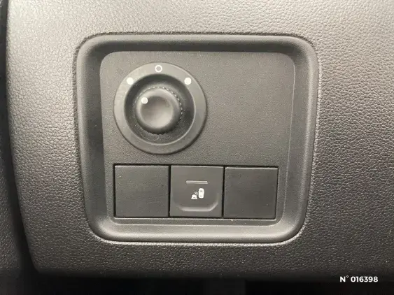 DACIA DUSTER II - voiture d'occasion - Photo 15